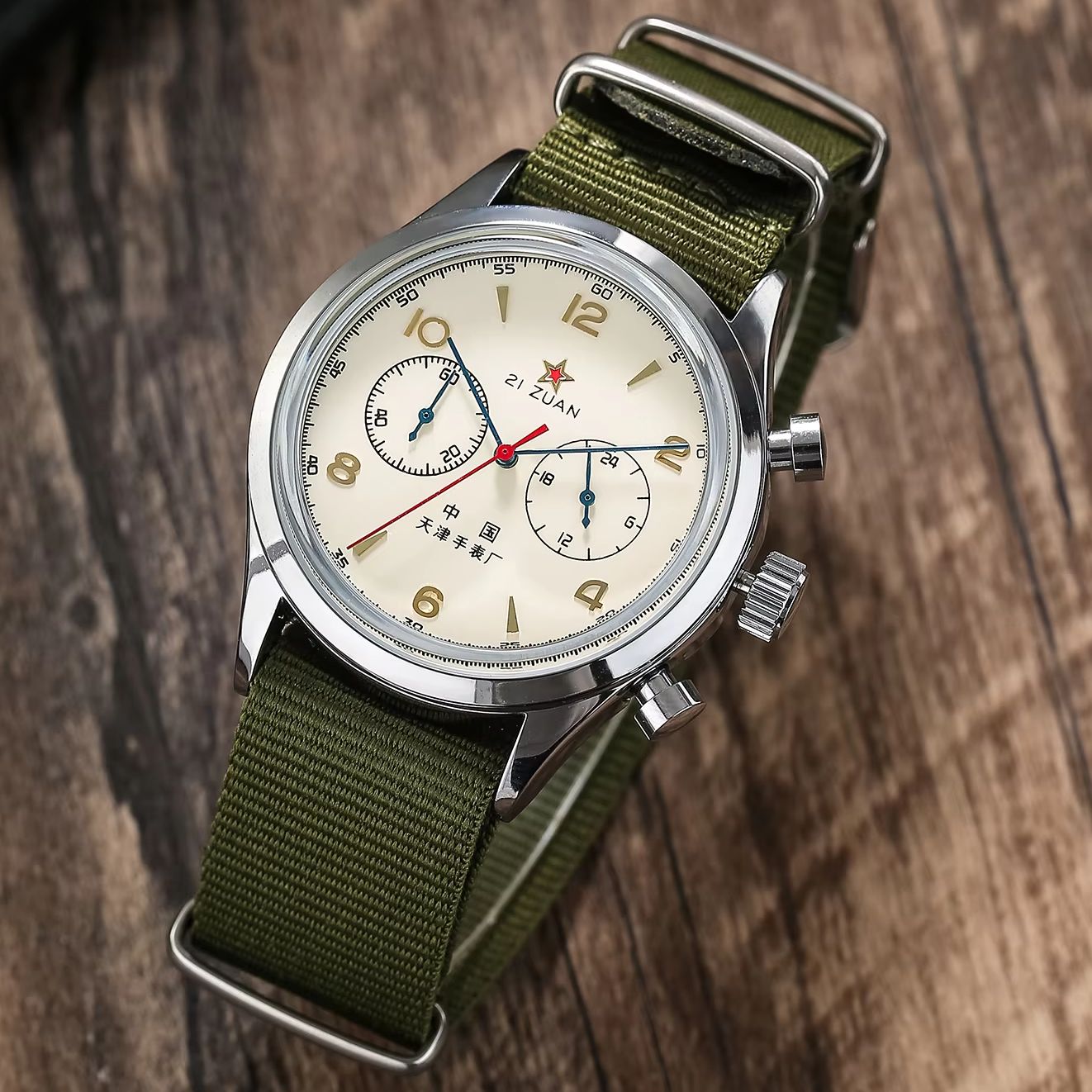 Мужские часы 1963 Pilot, автом – обзор и цена Chronograph Flyback Watch